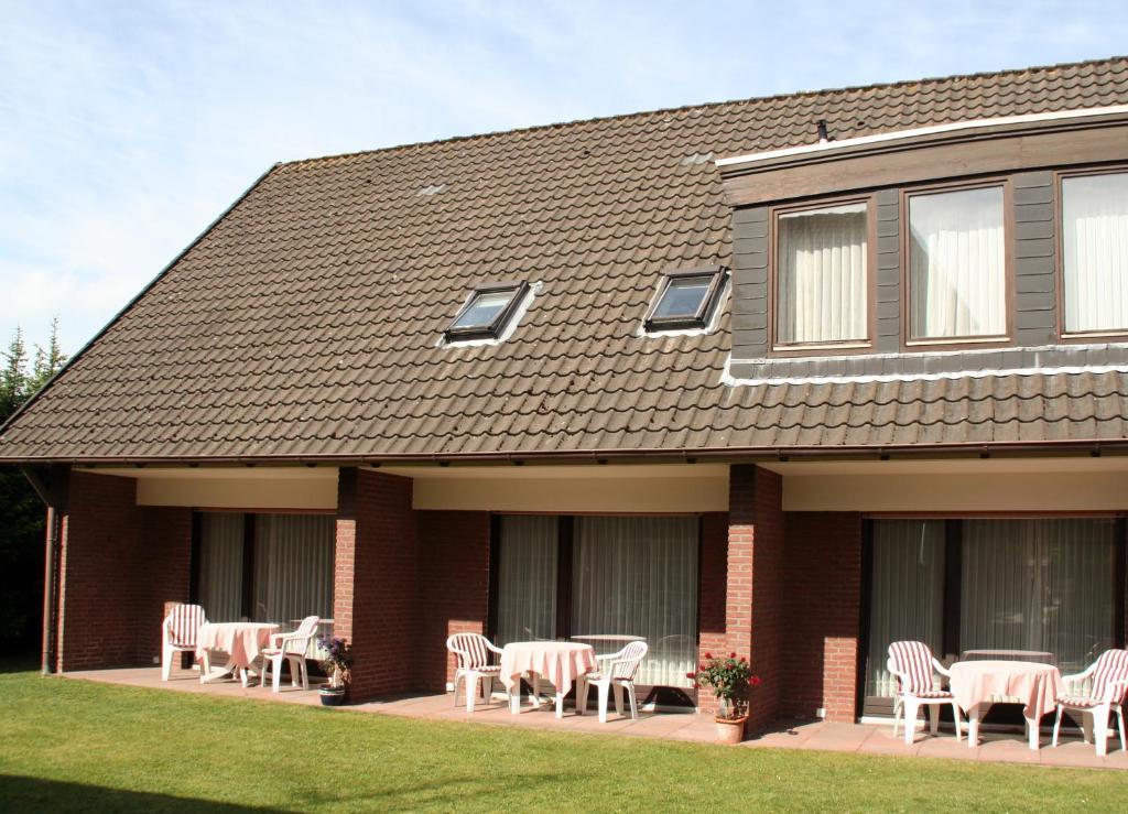 Hotel Haus Ammerland Bad Zwischenahn Exterior photo